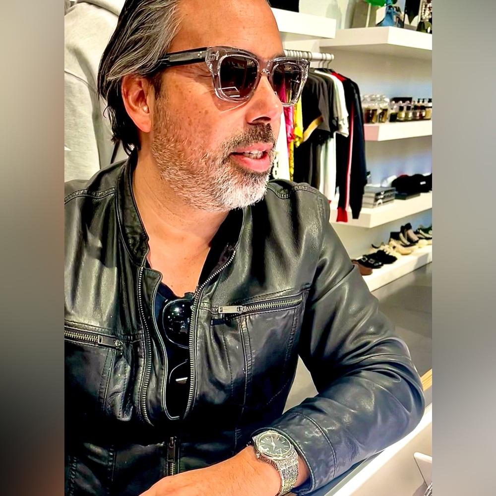 Meet your Posher, Mario